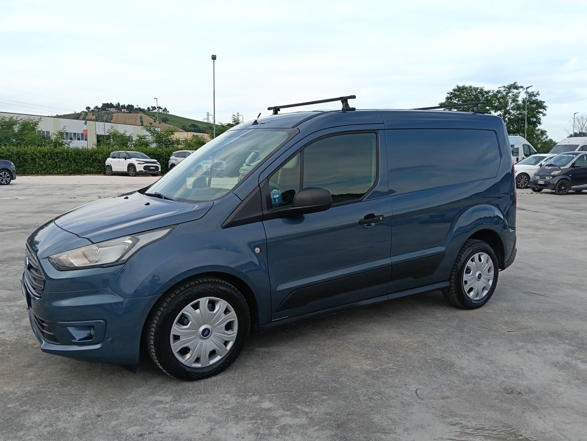 Ford-Transit-Connect-12