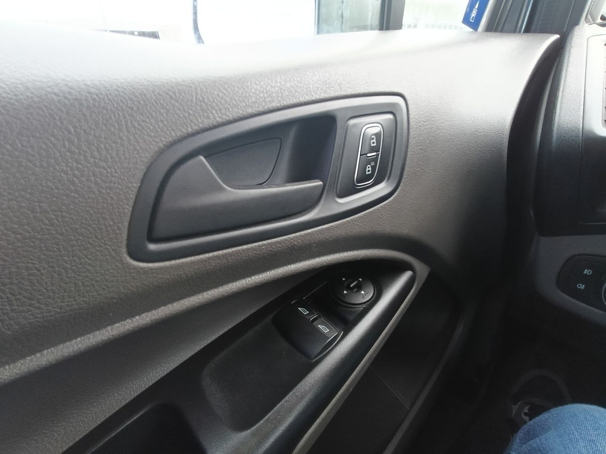 Ford-Transit-Connect-3