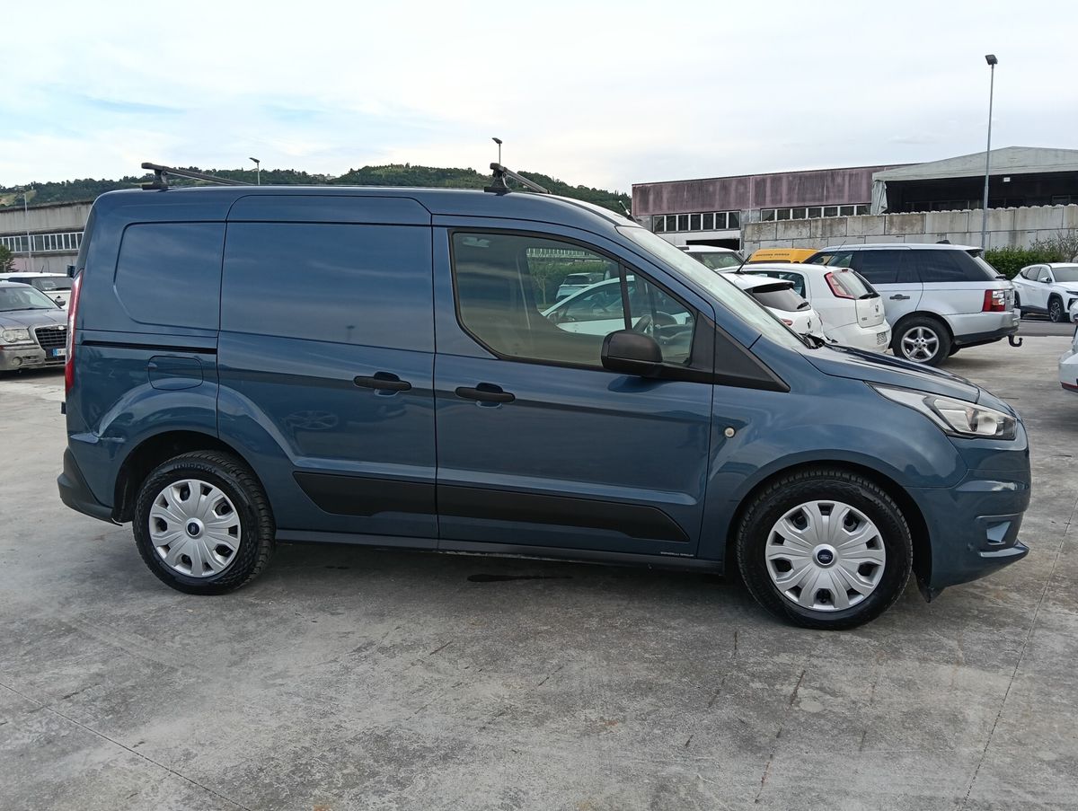 Ford-Transit-Connect-7