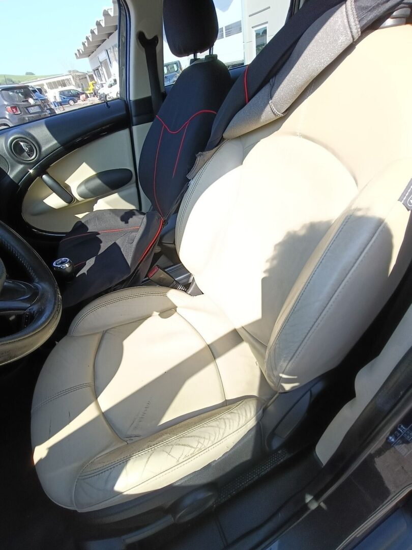 Mini-Cooper-D-Countryman-10