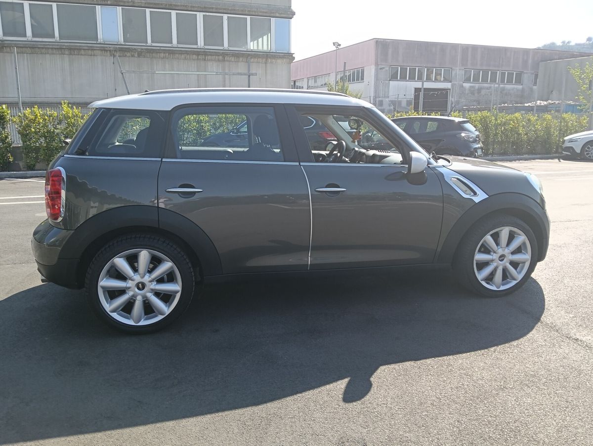 Mini-Cooper-D-Countryman-2