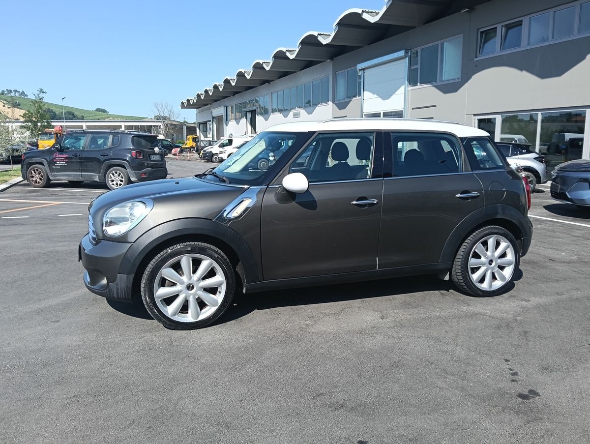 Mini-Cooper-D-Countryman-4