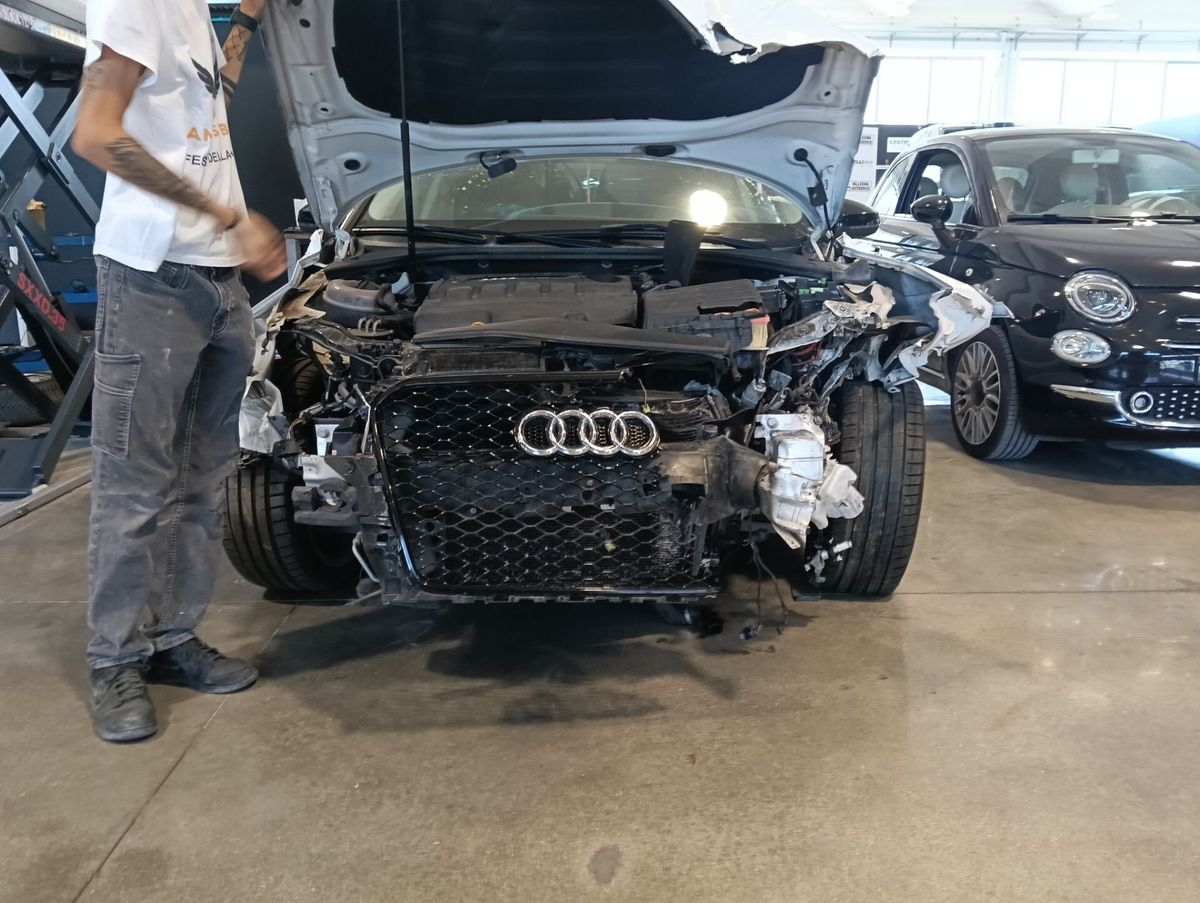 Audi A3 SPB 1.6 TDI clean diesel Business Audi A3 SPB 1.6 TDI clean diesel Business