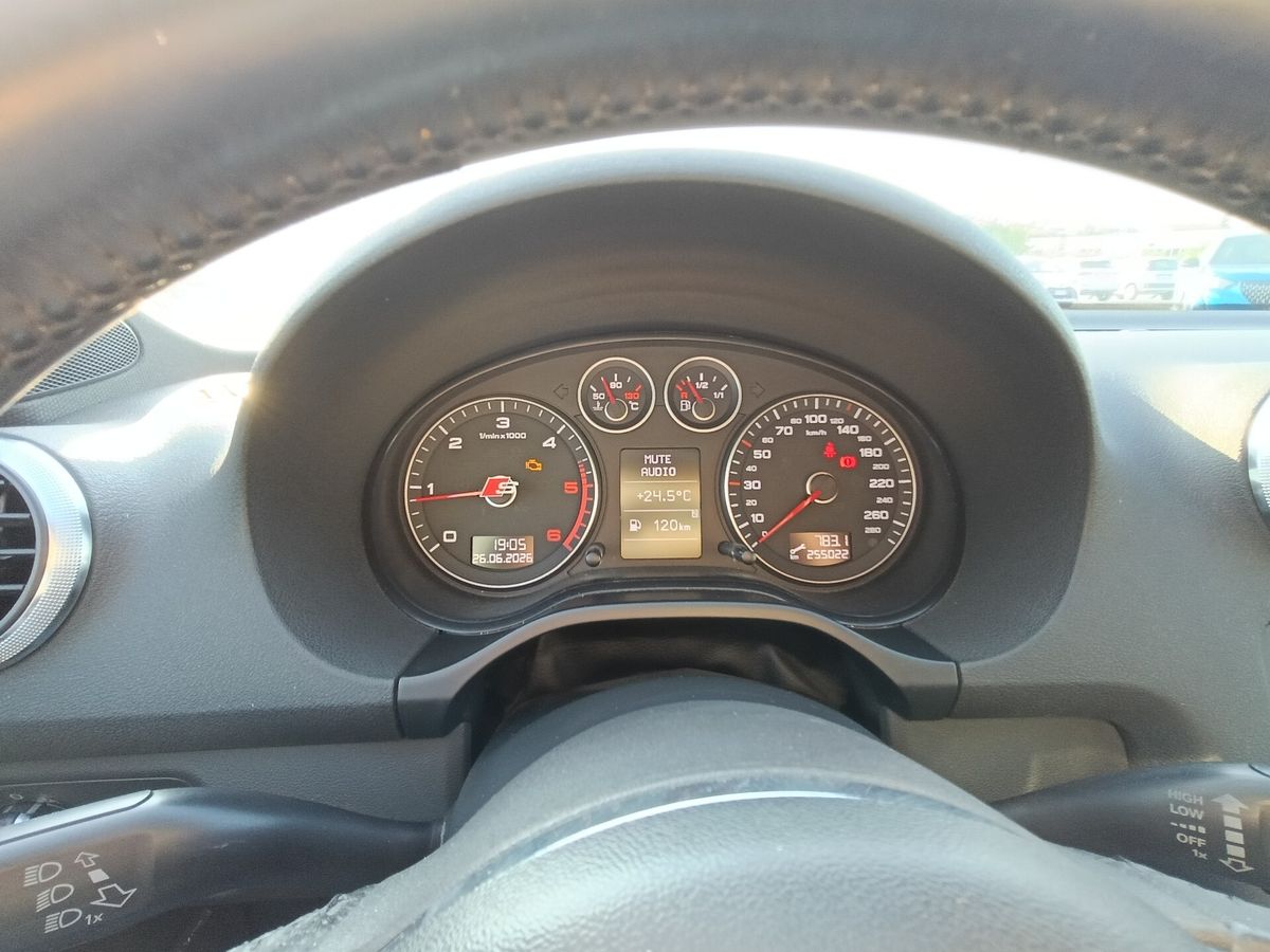 Audi-A3-7