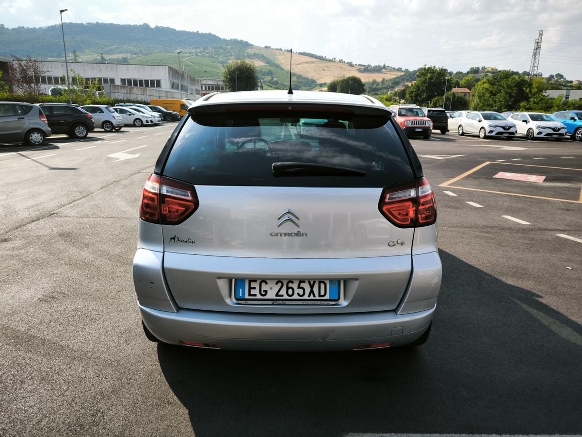 Citroen-C4-2