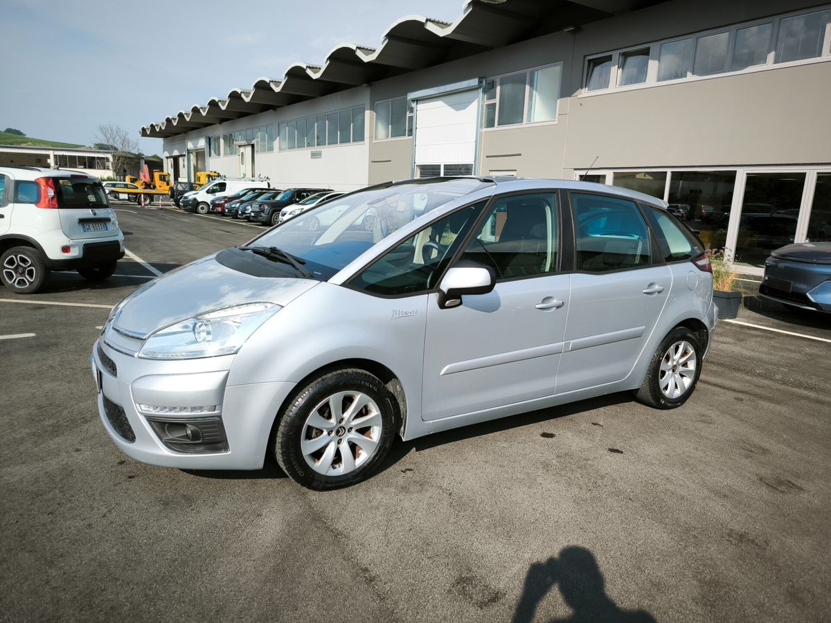 Citroen C4 Picasso 1.6 HDi 110 FAP CMP6 Seduction Citroen C4 Picasso 1.6 HDi 110 FAP CMP6 Seduction