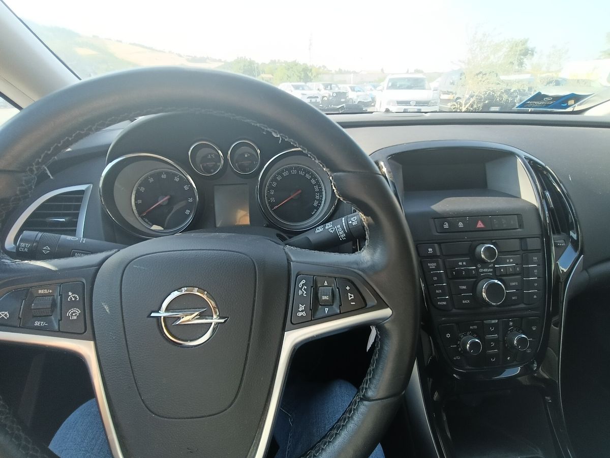 Opel-Astra-11