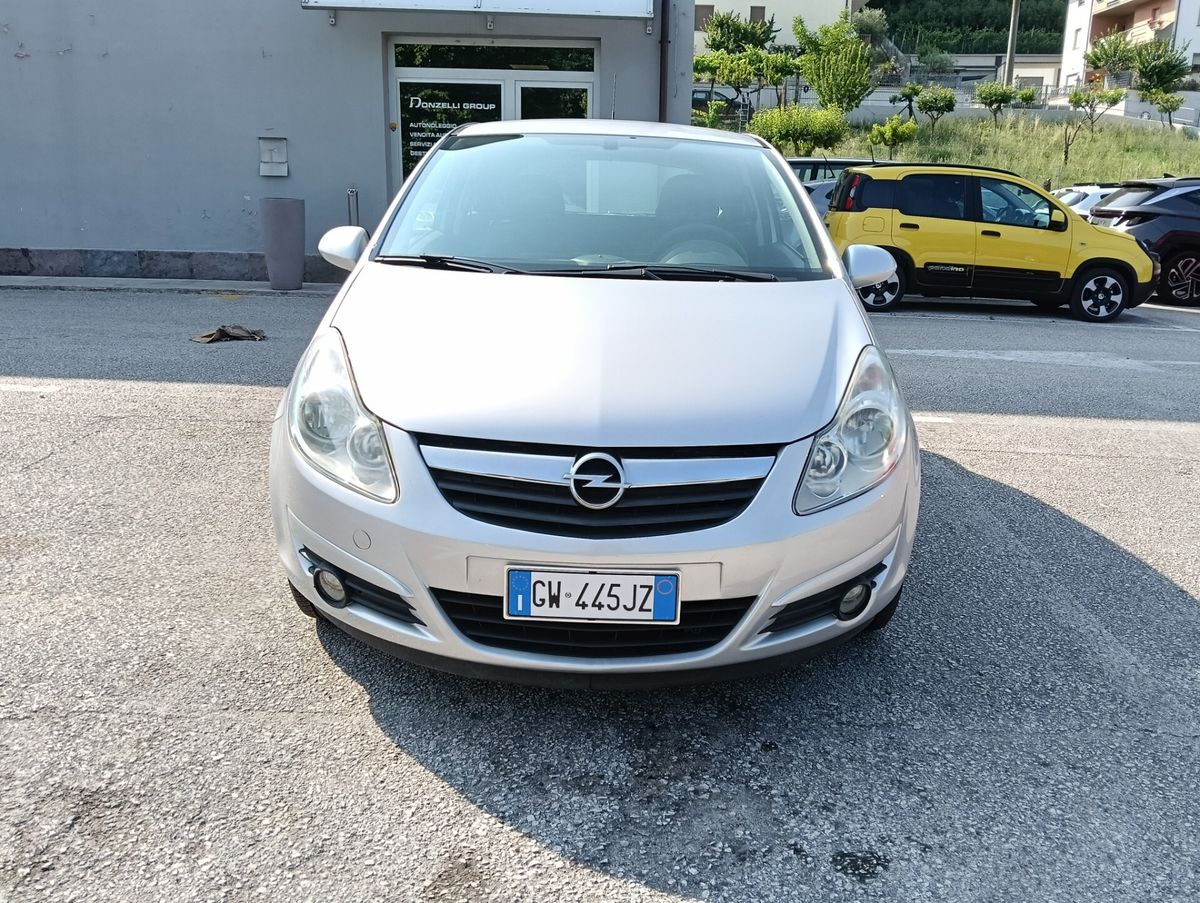 Opel-Corsa-1
