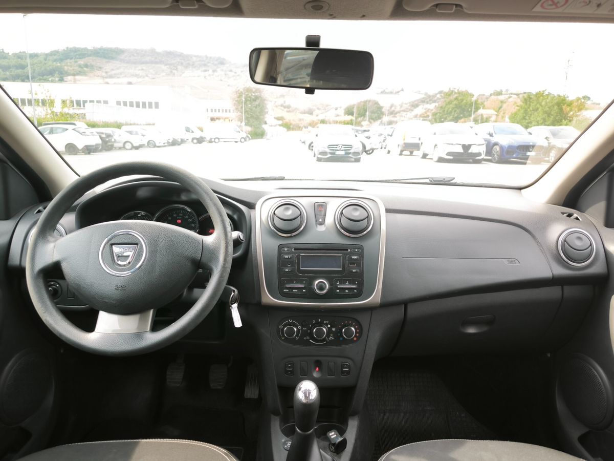 Dacia-Logan-10
