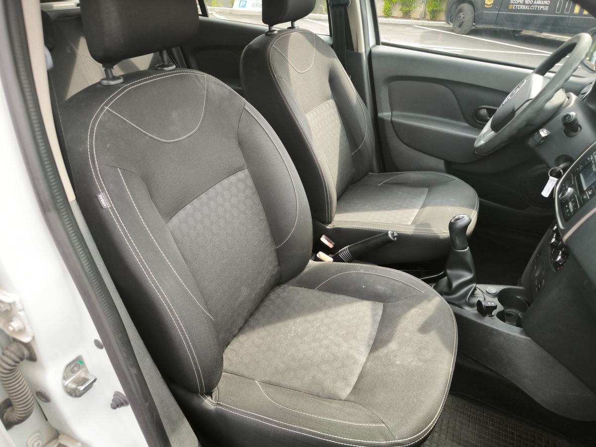 Dacia-Logan-11