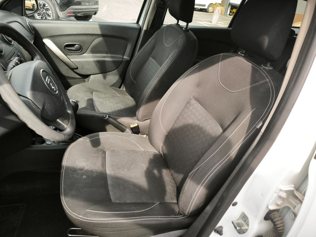 Dacia-Logan-7