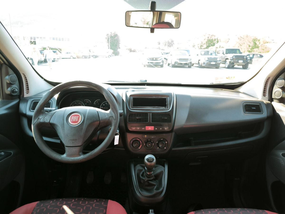 Fiat-Doblo-11