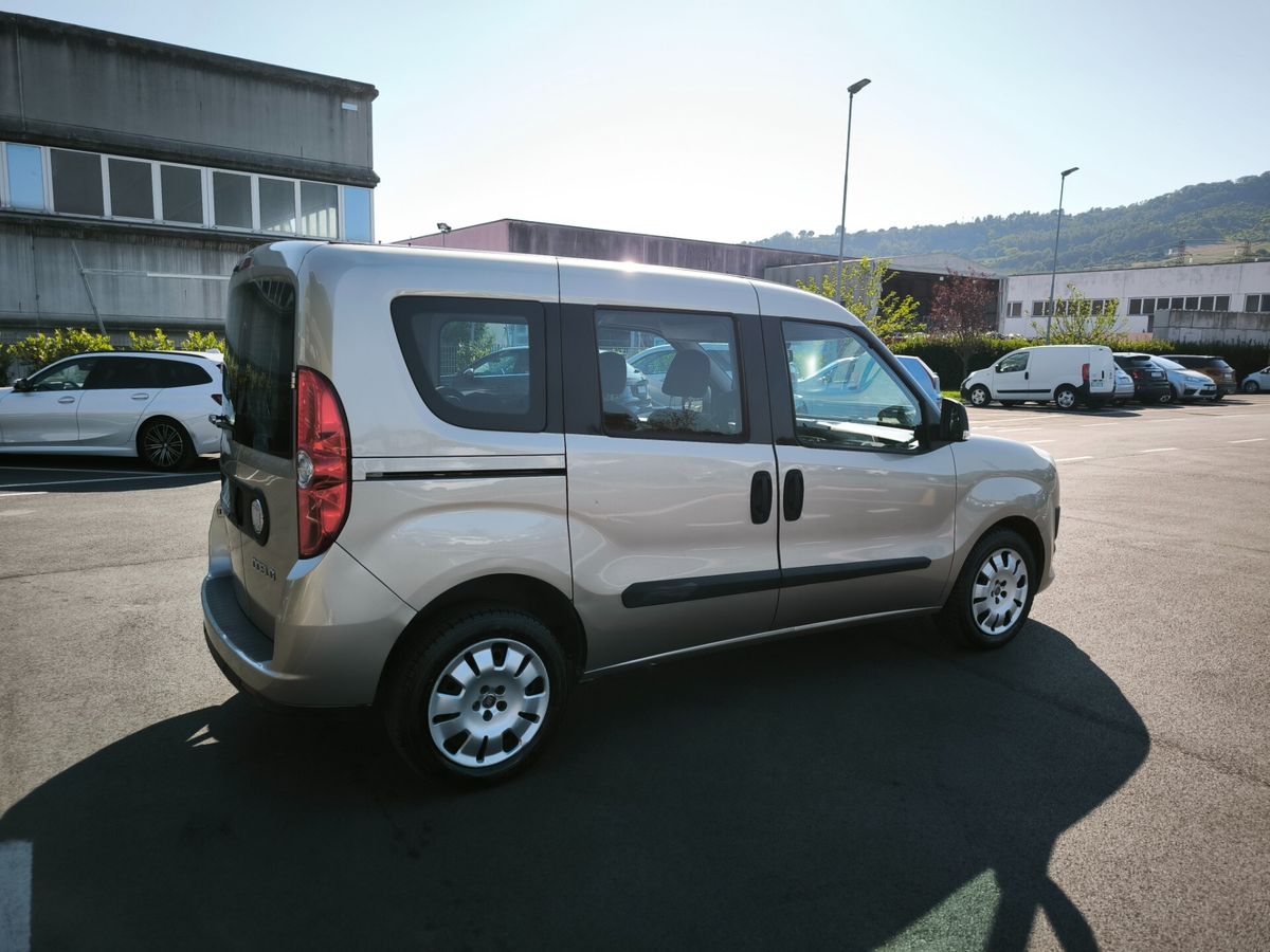 Fiat-Doblo-2
