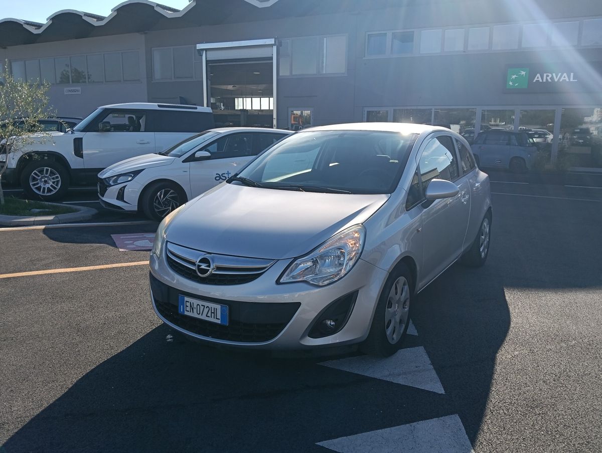 Opel-Corsa-2