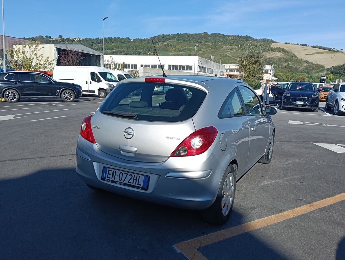 Opel-Corsa-9