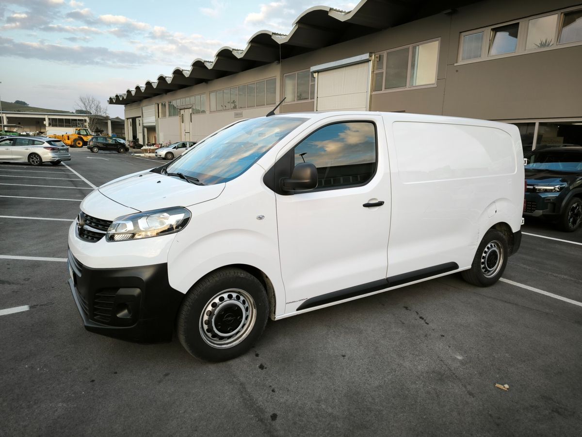 Opel Vivaro 1.5 Diesel 100CV S&S PL-TN M Furgone Enjoy Opel Vivaro 1.5 Diesel 100CV S&S PL-TN M Furgone Enjoy